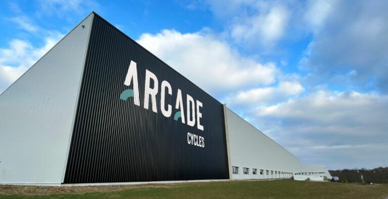 Inauguration nouvelle usine Arcade Cycles
